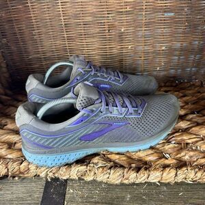Brooks Sz 11.5 Women's Gray‎ Purple Ghost 12 Running Sneakers